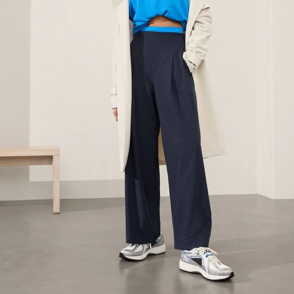 Athleta Pants - Athleta Brooklyn Wide-Leg Navy Pants